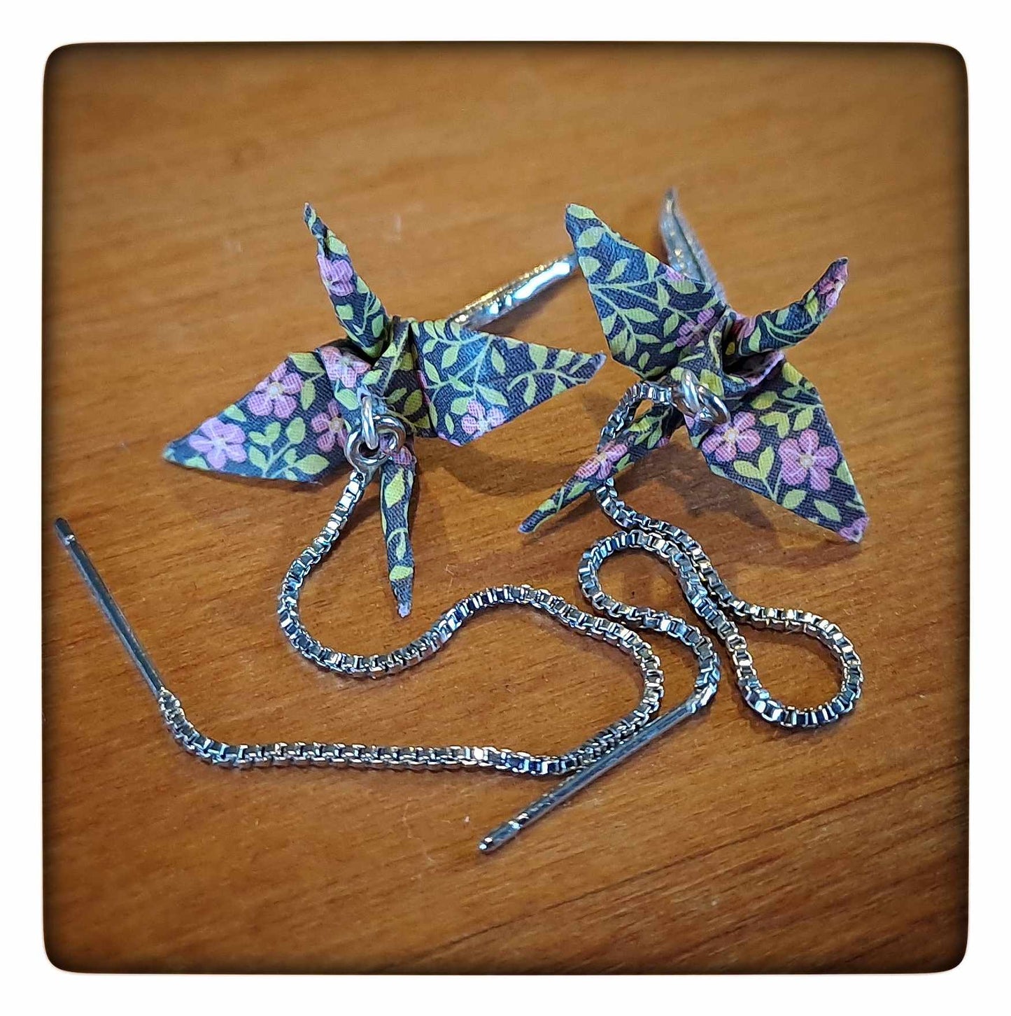 ORIGAMI CRANE Earrings - Threads